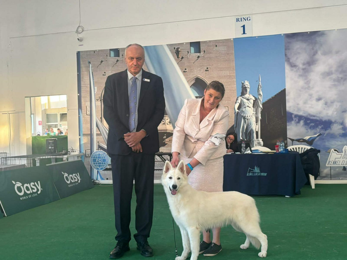 LADY CHAMPION JEUNE DE SAN MARINO